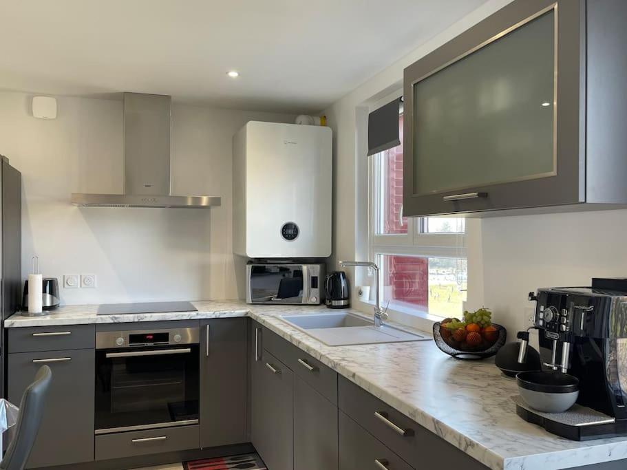 Appartement T3 En Centre-Ville De Тонон-ле-Бен Екстериор снимка